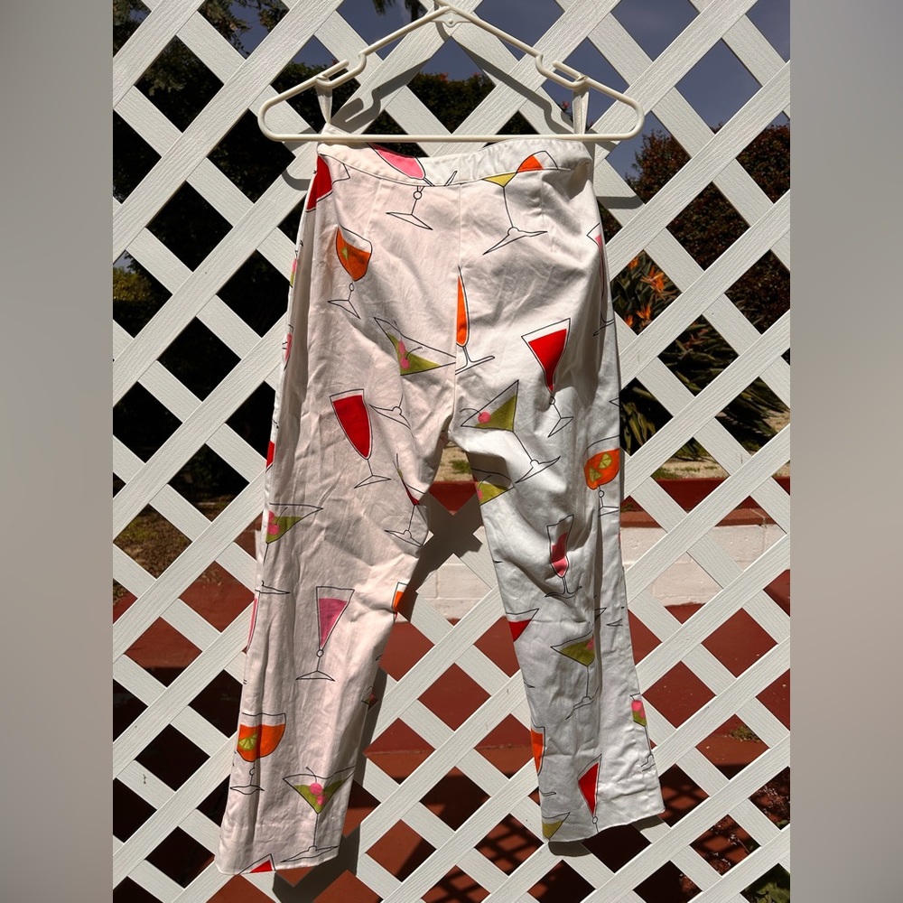 Lisa Says Gah called & wants these vintage pants back 🍸 - Picture 4 of 4